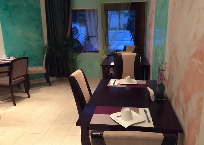 Hotell Feiertag Pforzheim